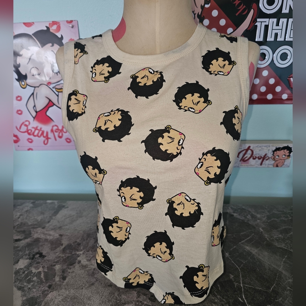 NWT Betty Boop Cream Open-Back Graphic Tank Top